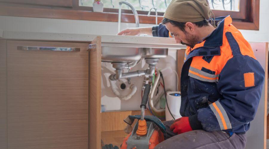 Local expert plumbing services in Dover Afb, DE